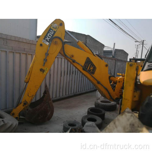 Backhoe Loader JCB 3CX model lama bekas